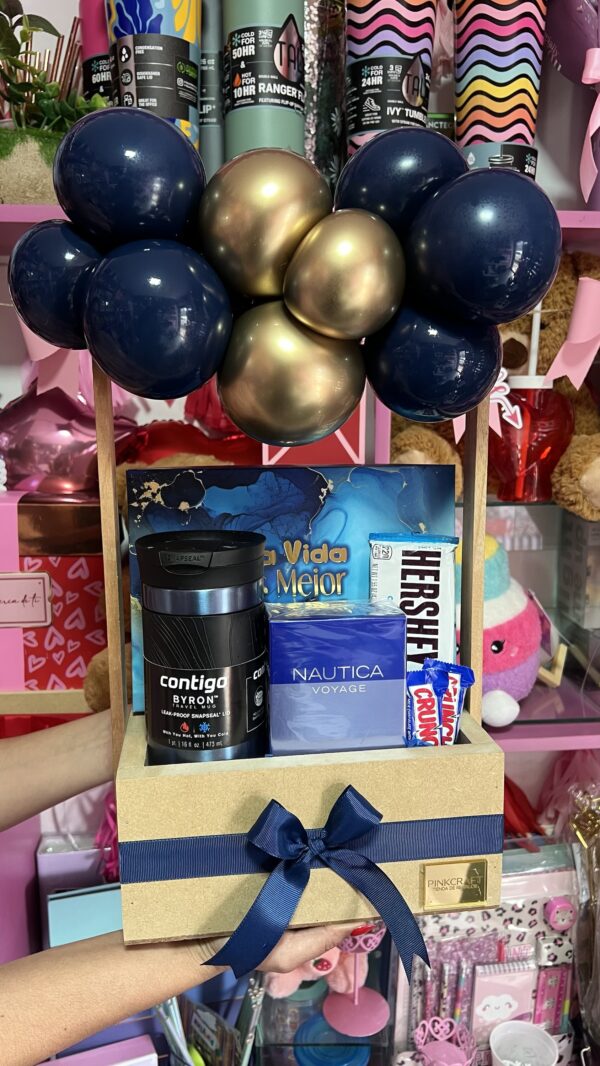 Amor💙 perfume náutica, vaso, dulces y caja de regalo